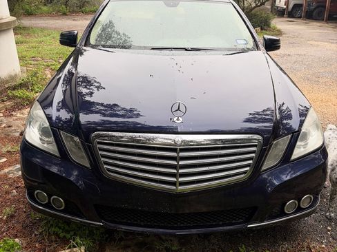 Used 2011 Mercedes-Benz E 350 Sedan image 1