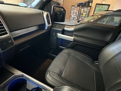 Used 2016 Ford F150 Lariat AWD/4WD image 14