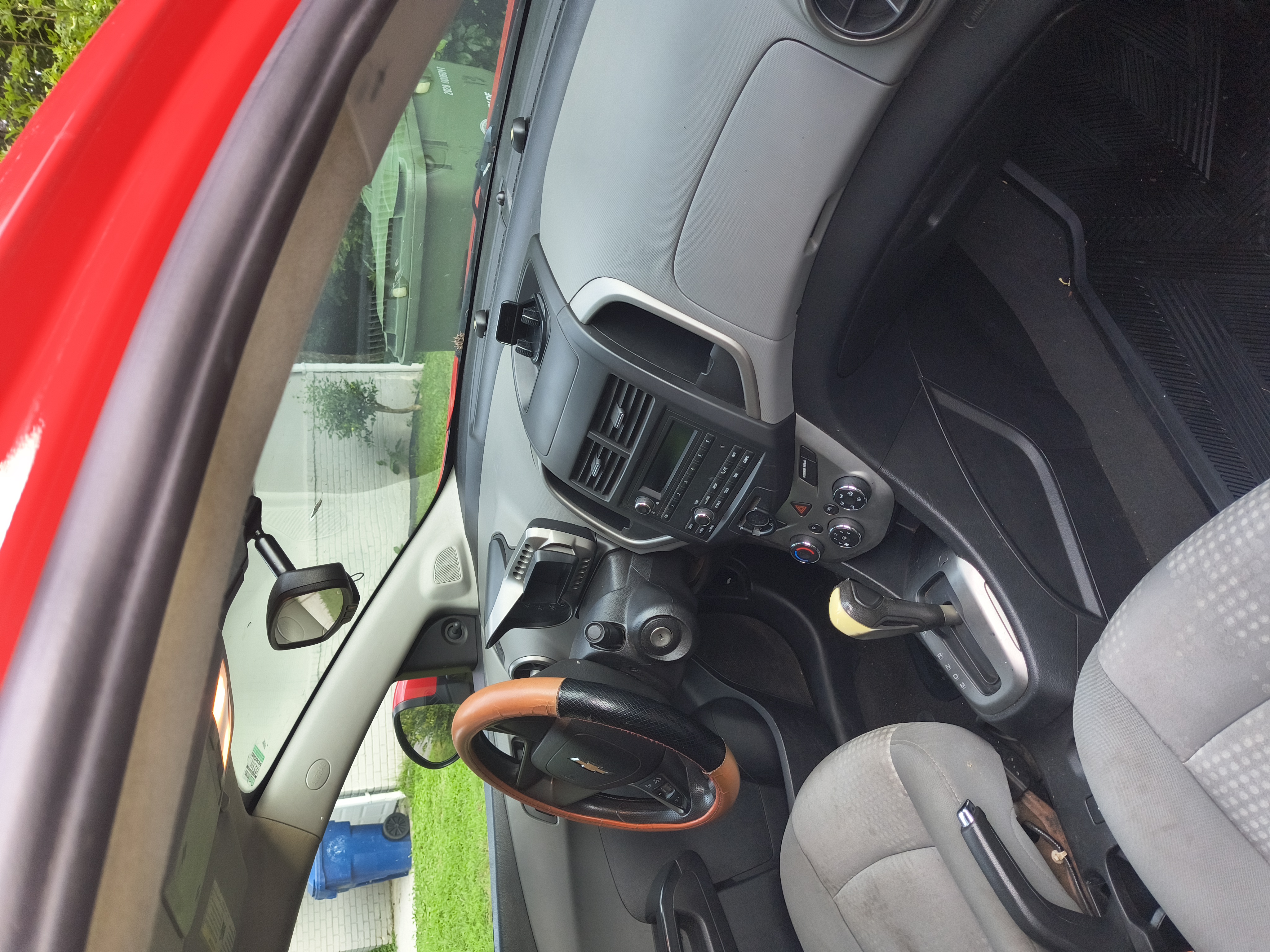 Used 2015 Chevrolet Sonic LS FWD image 4