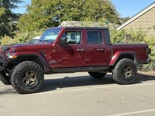 Used 2021 Jeep Gladiator Sport w/ Quick Order Package 24Q 80Th AWD/4WD image 1