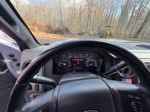 Used 2012 Ford F350 Lariat w/ Chrome Pkg image 2