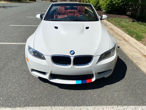 Used 2013 BMW M3 Convertible image 6