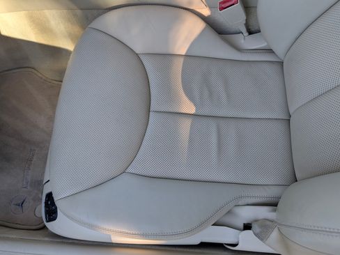 Used 2004 Mercedes-Benz SL 500 image 6