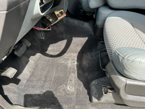 Used 2011 Ford F350 XLT w/ Advanced Security Group image 6