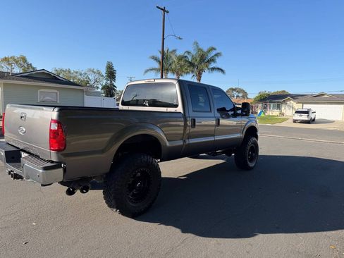 Used 2012 Ford F250 XLT w/ XLT Value Pkg image 5