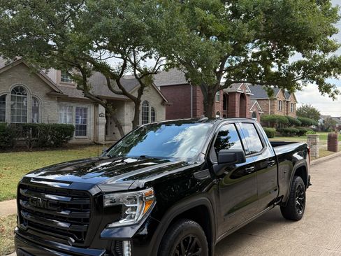 Used 2020 GMC Sierra 1500 Elevation image 1