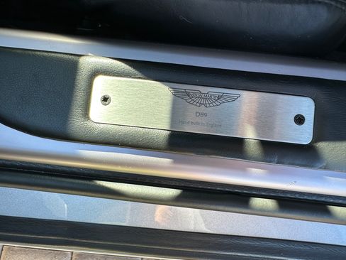 Used 2005 Aston Martin DB9 Coupe RWD image 11