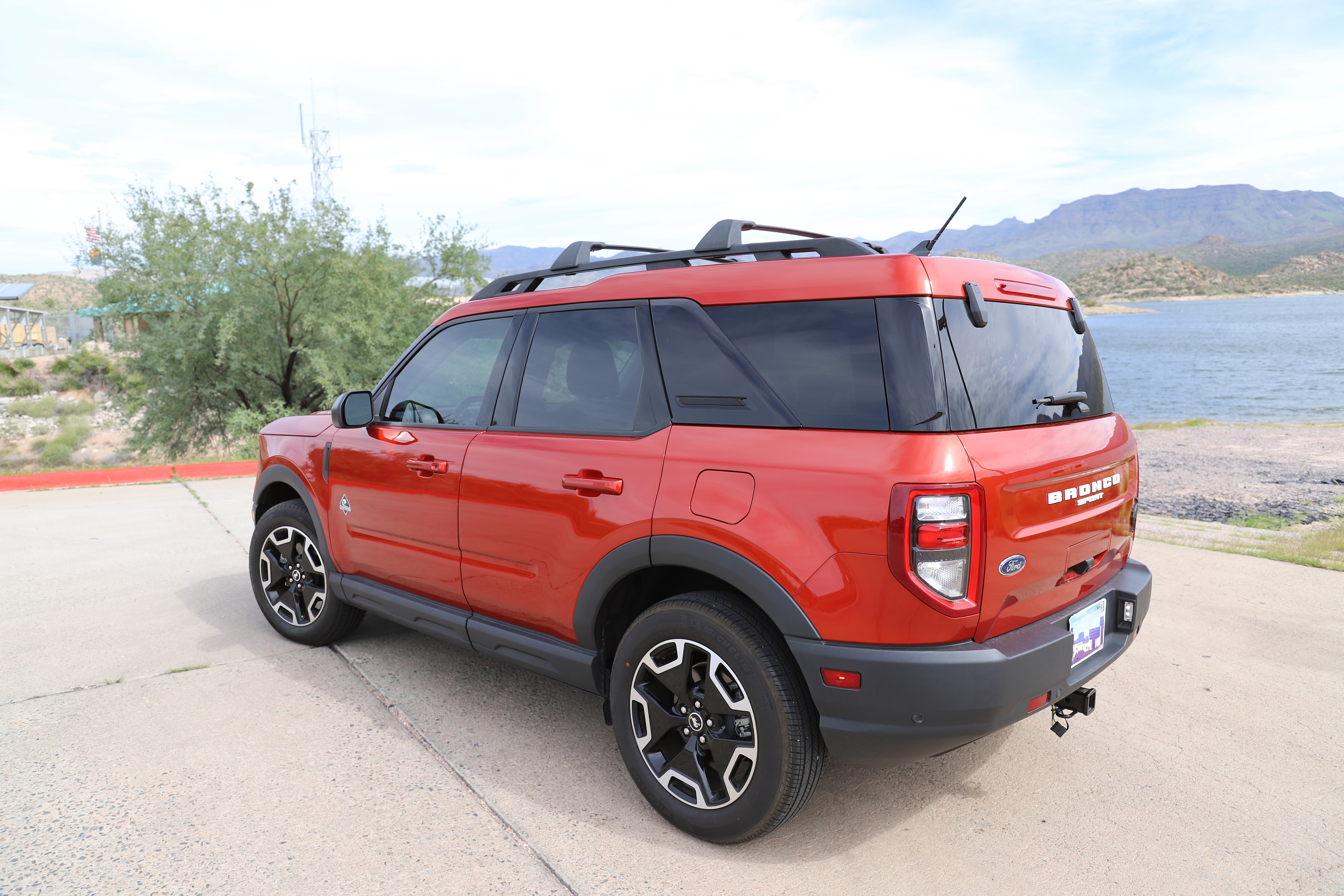 Used 2023 Ford Bronco Sport Outer Banks w/ Tech Package AWD/4WD image 6