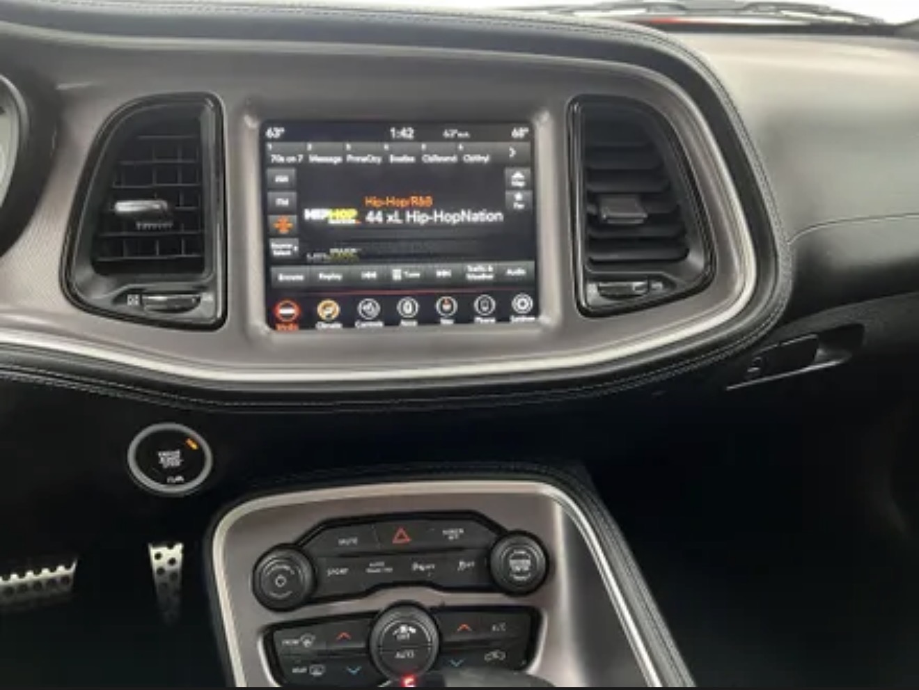 Used 2022 Dodge Challenger R/T w/ Plus Package RWD image 23