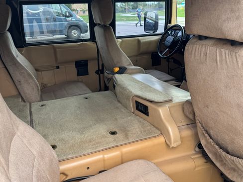 Used 1995 HUMMER H1 4-Door Wagon AWD/4WD image 14