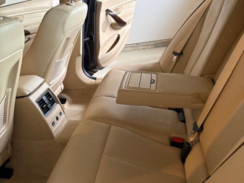 Used 2013 BMW 328i xDrive Sedan image 12