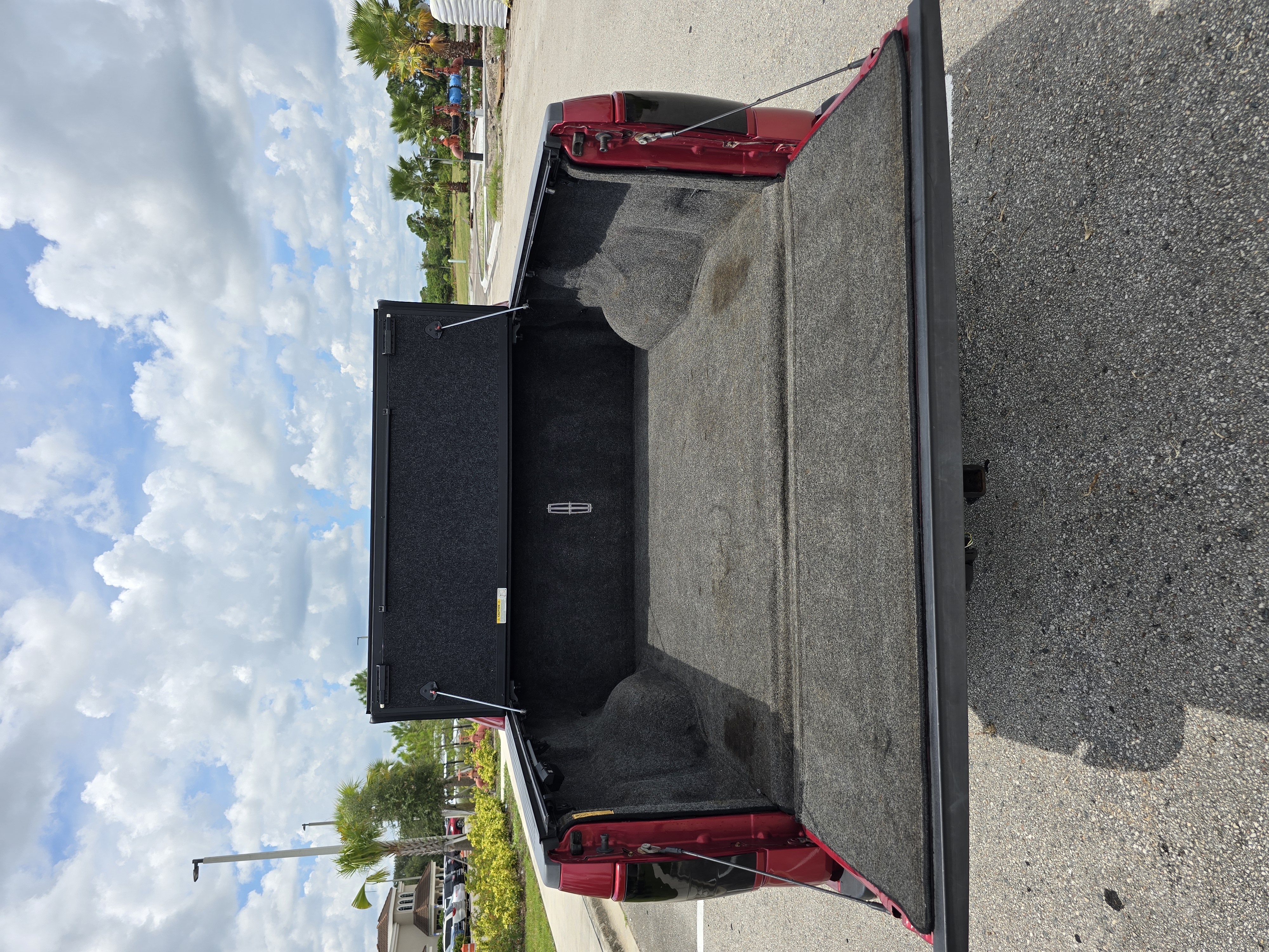 Used 2008 Lincoln Mark LT 4x4 image 26