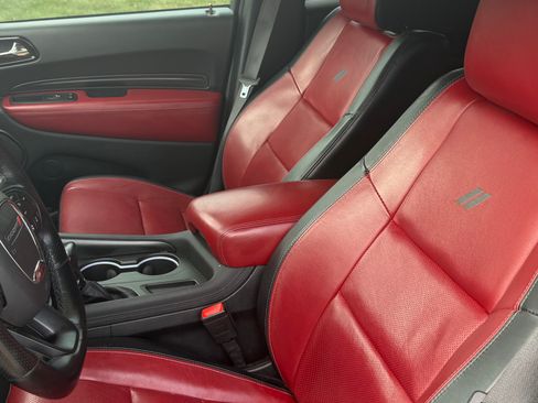 Used 2022 Dodge Durango R/T w/ Tow 'N Go Package AWD/4WD image 13