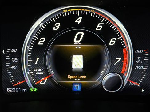 Used 2015 Chevrolet Corvette Stingray Coupe w/ 3LT Preferred Equipment Group image 29