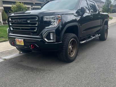 Used 2021 GMC Sierra 1500 AT4 w/ Technology Package