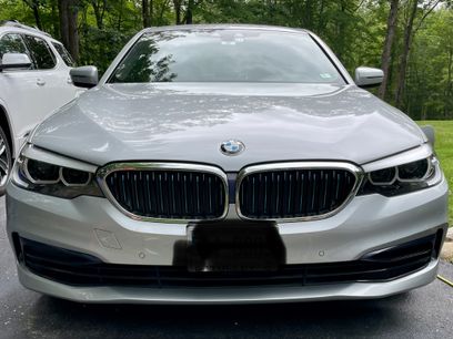 Used 2019 BMW 530e xDrive w/ Convenience Package