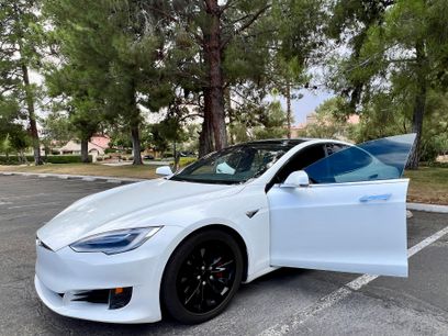 Used 2016 Tesla Model S 60D