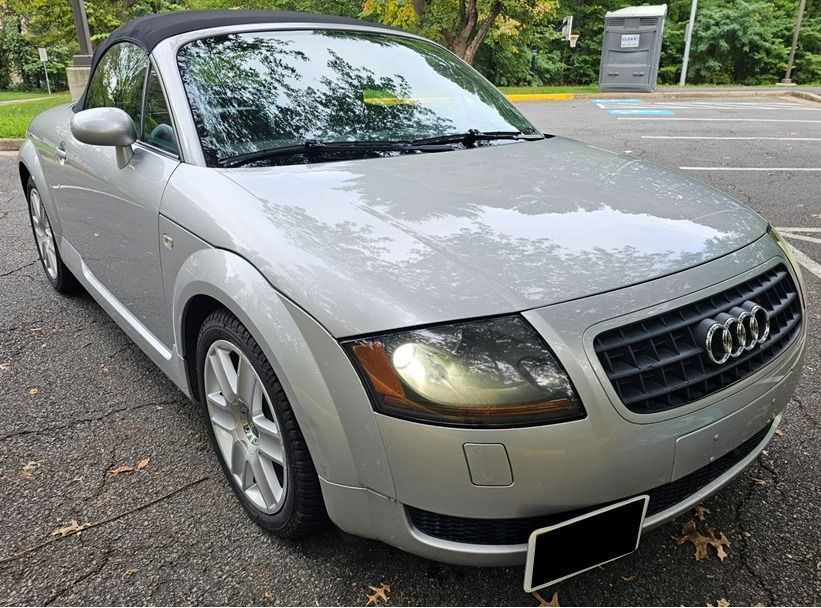 Used 2006 Audi TT 1.8T FWD image 4