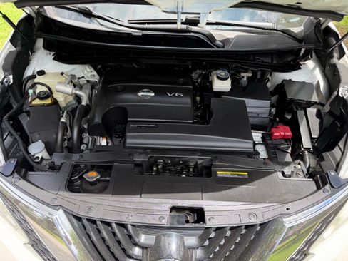 Used 2015 Nissan Murano SL w/ SL Technology Package FWD image 8