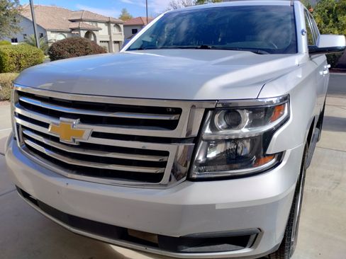 Used 2020 Chevrolet Tahoe 4WD w/ Remote Keyless Entry Package image 12