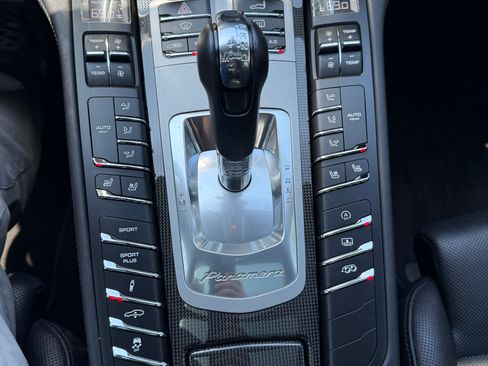 Used 2015 Porsche Panamera GTS AWD/4WD image 20
