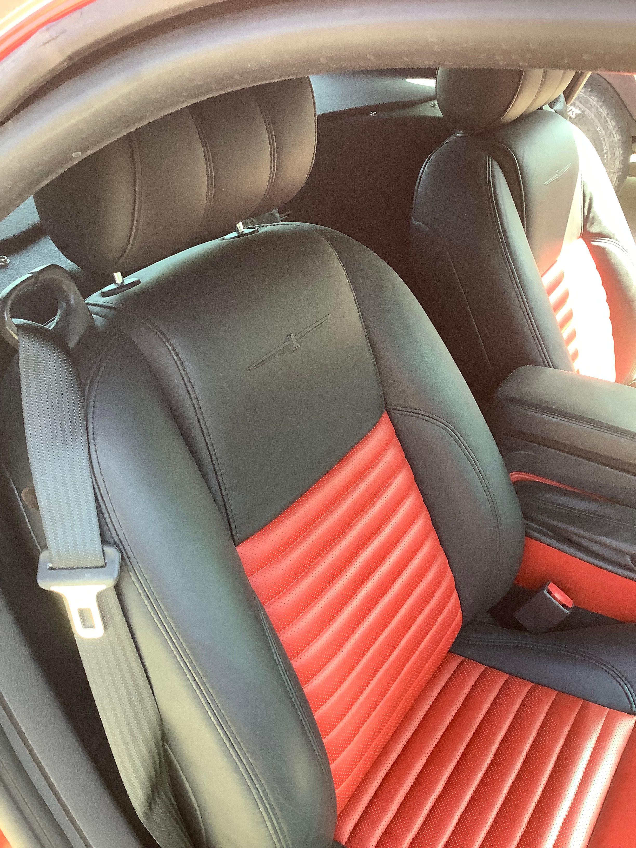 Used 2002 Ford Thunderbird RWD image 10