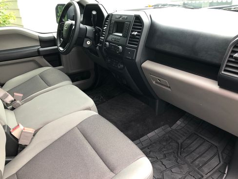 Used 2020 Ford F150 XL w/ Equipment Group 101A Mid RWD image 16