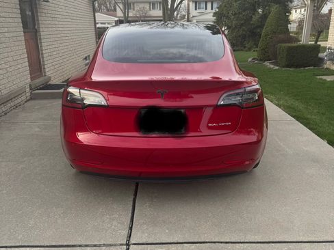Used 2019 Tesla Model 3 Long Range image 2