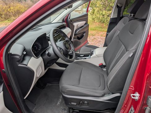 Used 2024 Hyundai Tucson SEL image 17