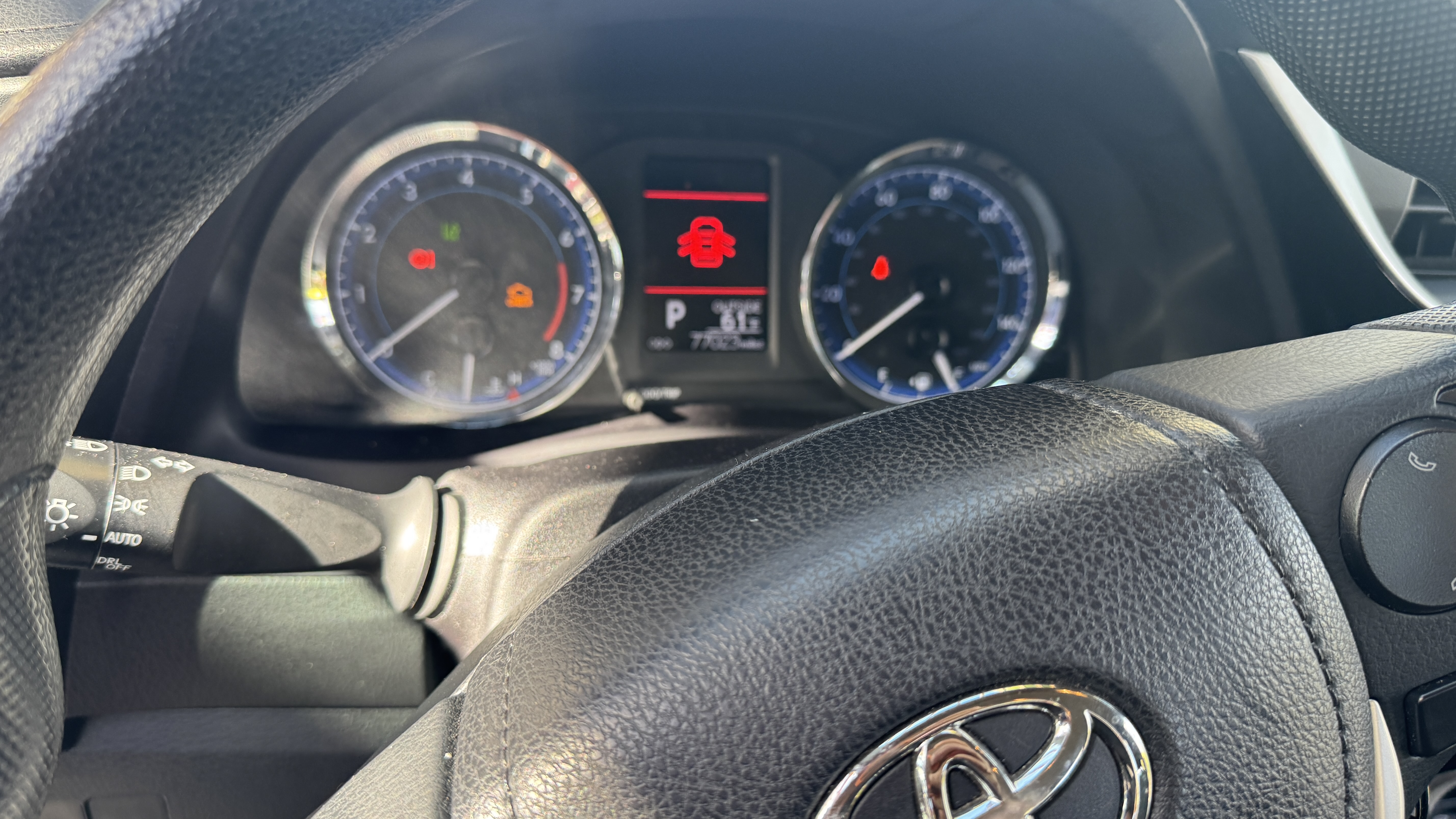 Used 2019 Toyota Corolla LE FWD image 6