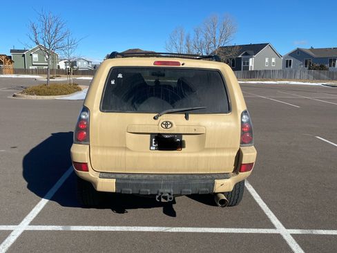 Used 2004 Toyota 4Runner Sport image 2