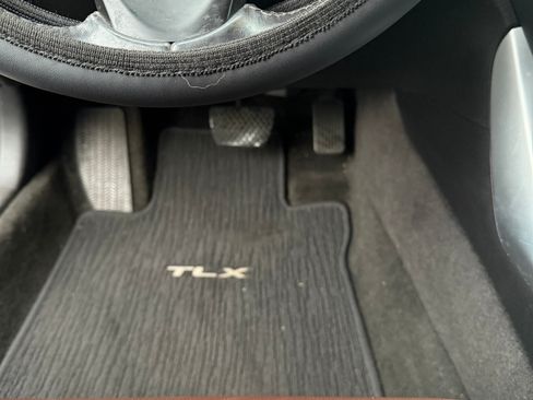 Used 2016 Acura TLX 3.5 Sedan 4D image 9