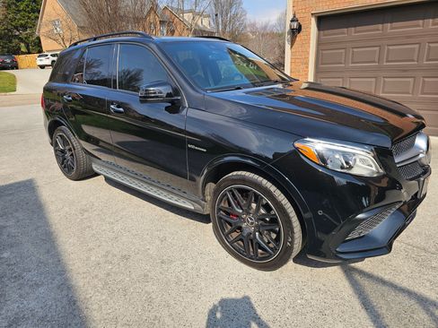Used 2017 Mercedes-Benz GLE 63 AMG S image 4