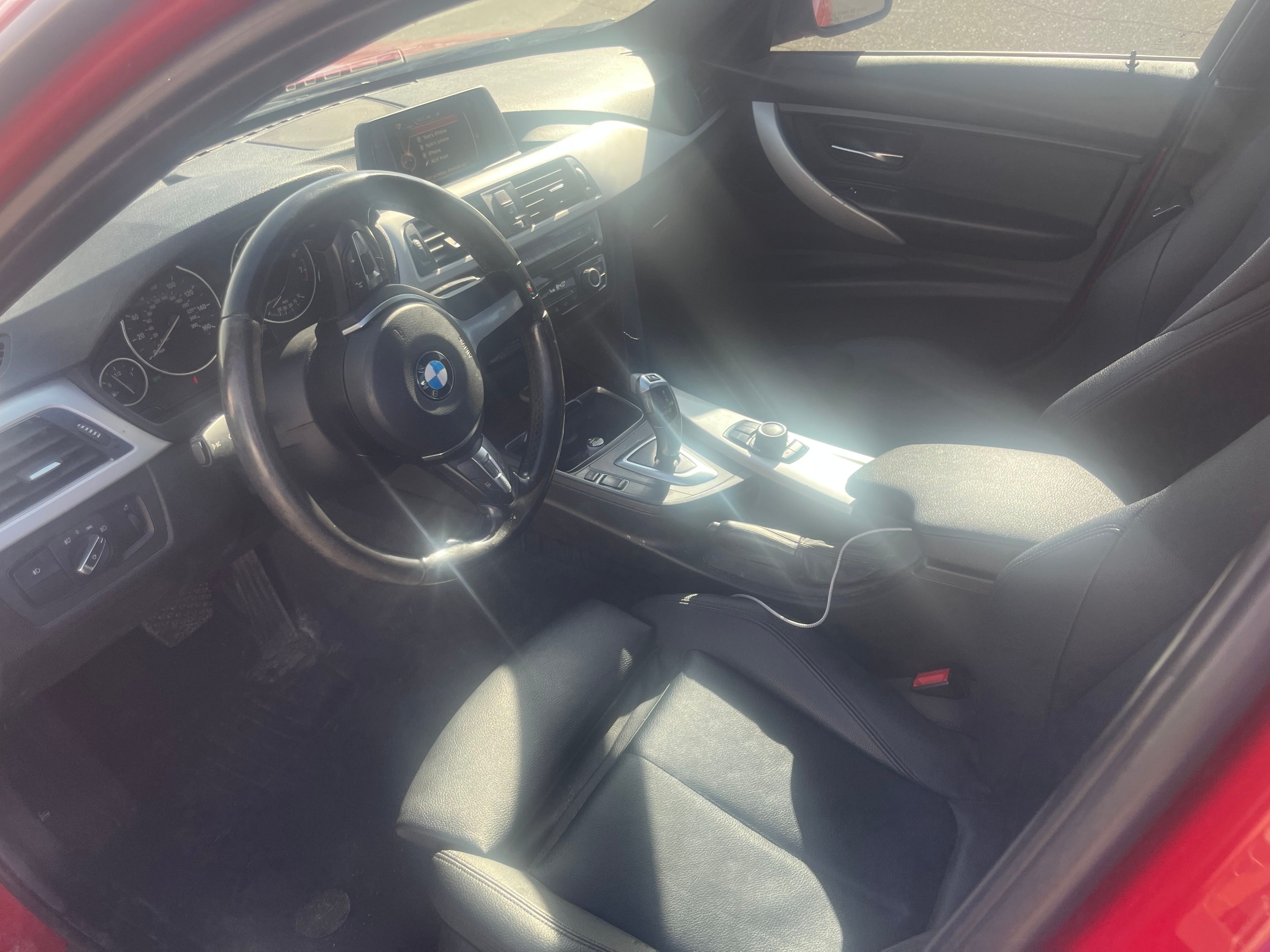 Used 2016 BMW 320i xDrive Sedan AWD/4WD image 5