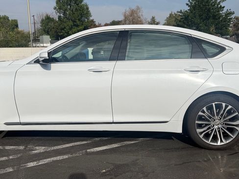 Used 2016 Hyundai Genesis 3.8 w/ Option Group 03 image 9