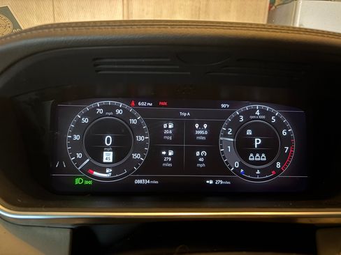 Used 2019 Land Rover Range Rover HSE AWD/4WD image 16
