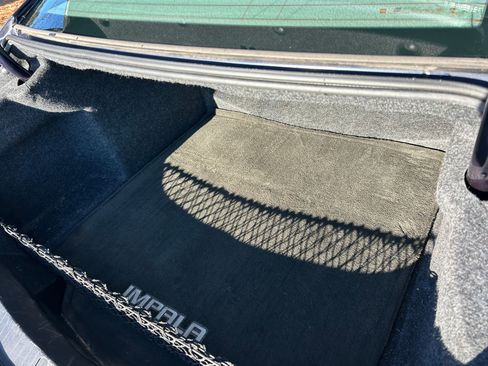 Used 2017 Chevrolet Impala Premier w/ Enhanced Convenience Package image 9