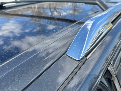 Used 2019 Ford Expedition Platinum image 16