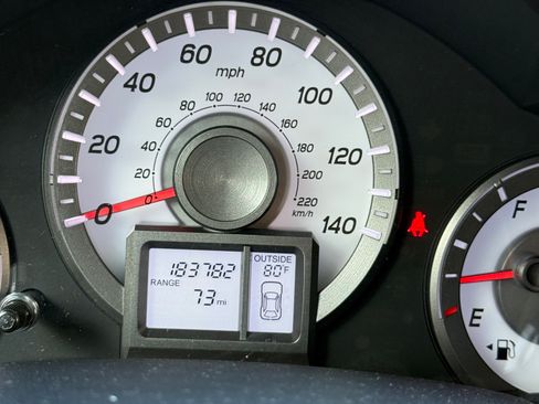 Used 2012 Honda Pilot EX image 4