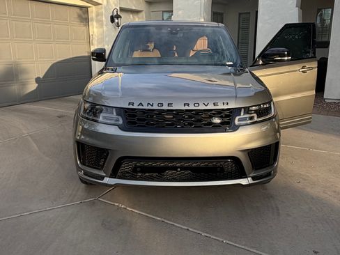 Used 2019 Land Rover Range Rover Sport HSE Dynamic AWD/4WD image 4