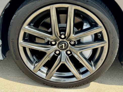 Used 2016 Lexus IS 200t RWD image 14