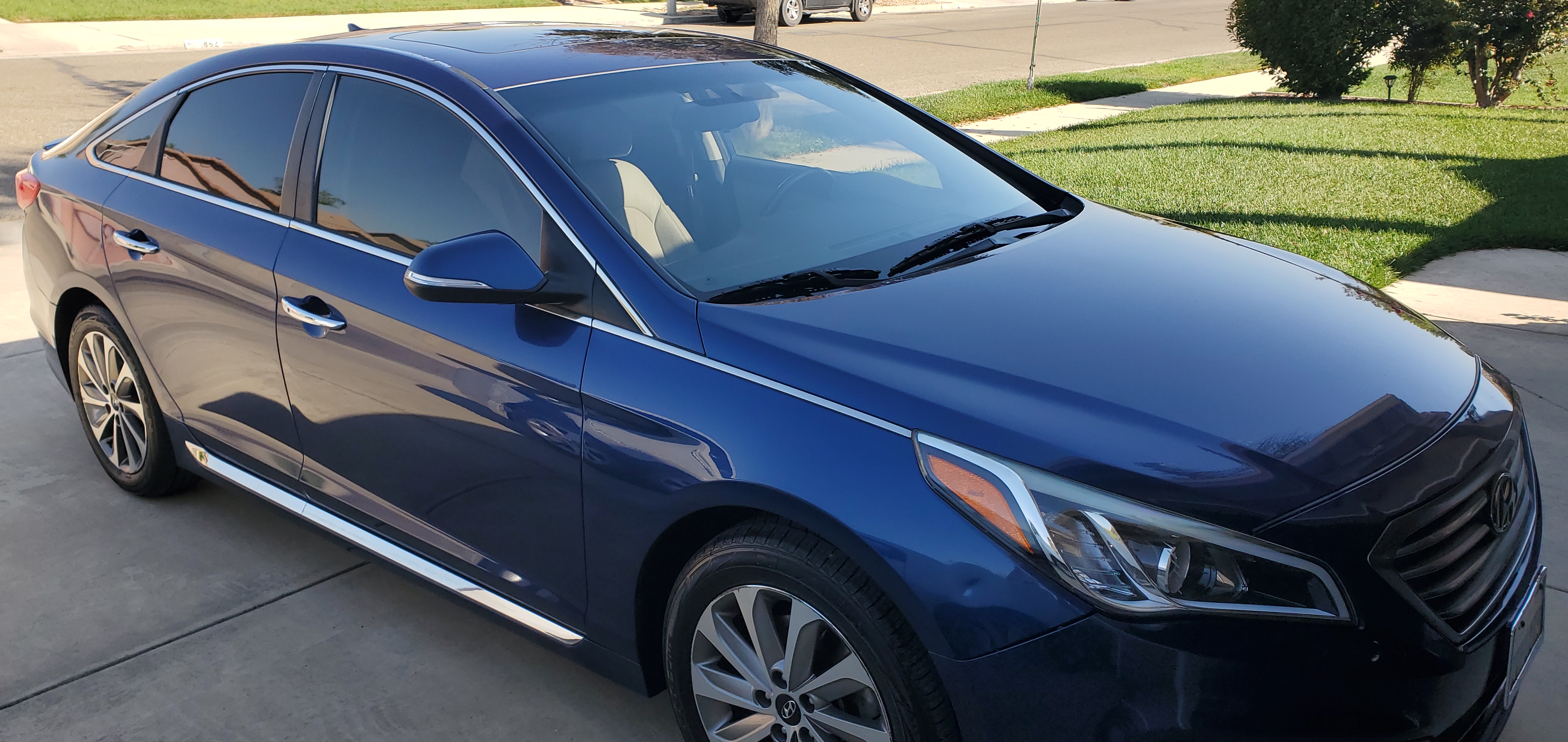 Used 2016 Hyundai Sonata Sport w/ Option Group 1V FWD image 8