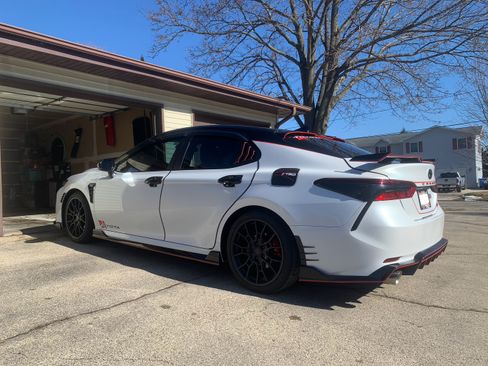 Used 2021 Toyota Camry TRD w/ TRD Package w/JBL Audio image 16