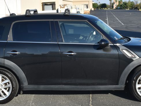 Used 2014 MINI Cooper Countryman S FWD image 5