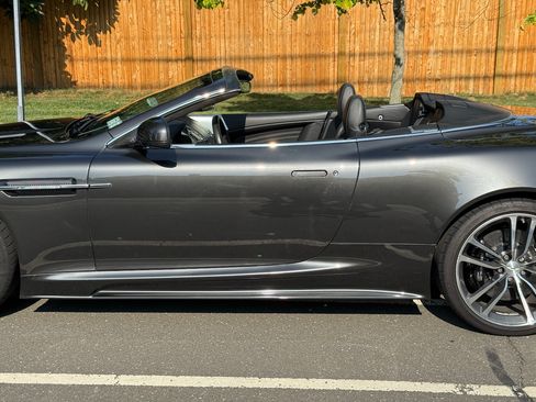 Used 2010 Aston Martin DBS Volante Convertible 2D image 8