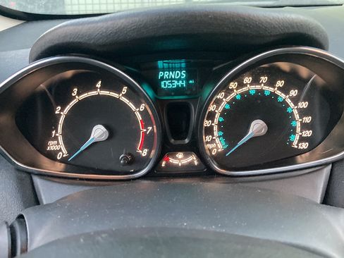 Used 2018 Ford Fiesta SE image 4