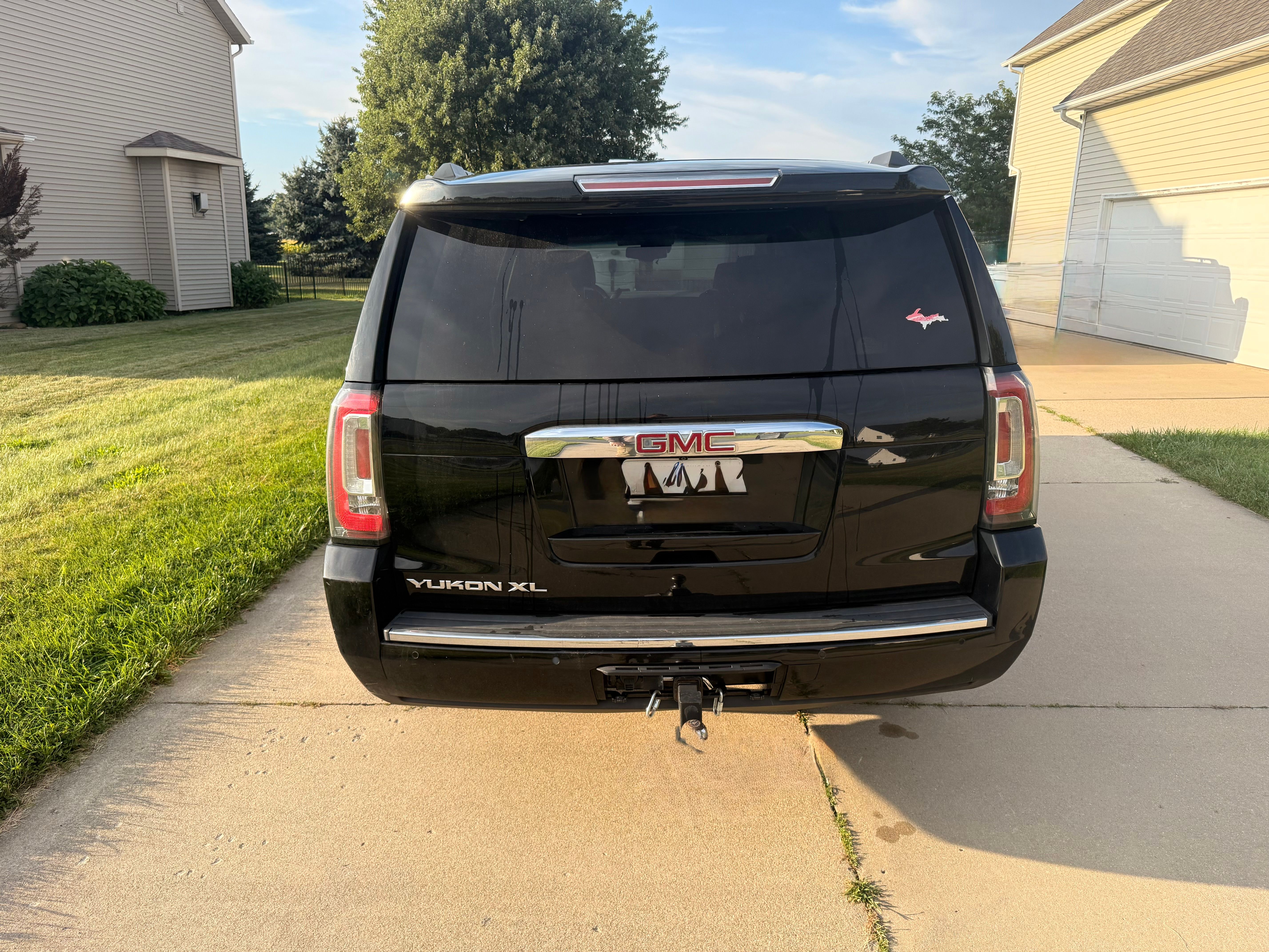 Used 2020 GMC Yukon XL Denali AWD/4WD image 6
