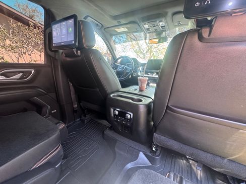 Used 2021 GMC Yukon AT4 w/ AT4 Premium Plus Package image 9