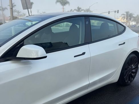 Used 2023 Tesla Model 3 Performance image 11