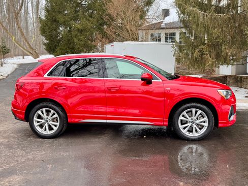 Used 2021 Audi Q3 2.0T Premium w/ Convenience Package image 8